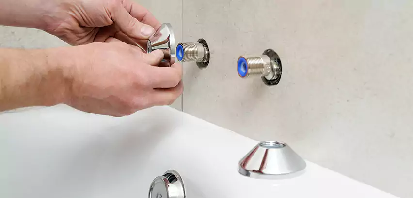 Bathtub Faucet Diverter Replacement in Anniston