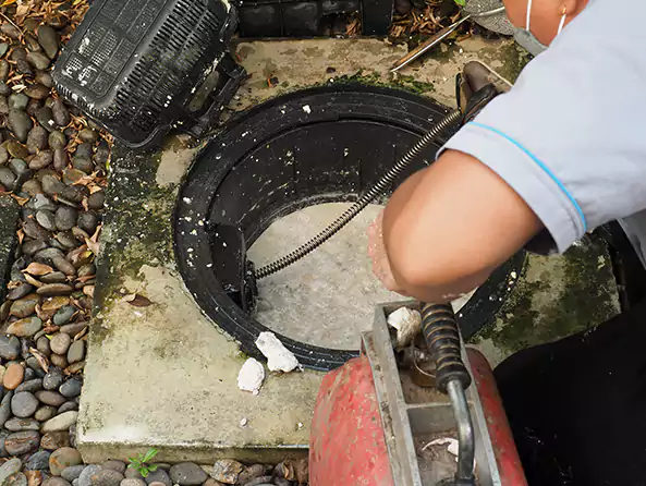 Why Choose Anniston Plumbers for Clogged Drain Repair in Anniston, AL?