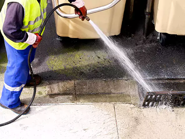 Why Choose Anniston Plumbers for Hydro Jetting in Anniston, AL?